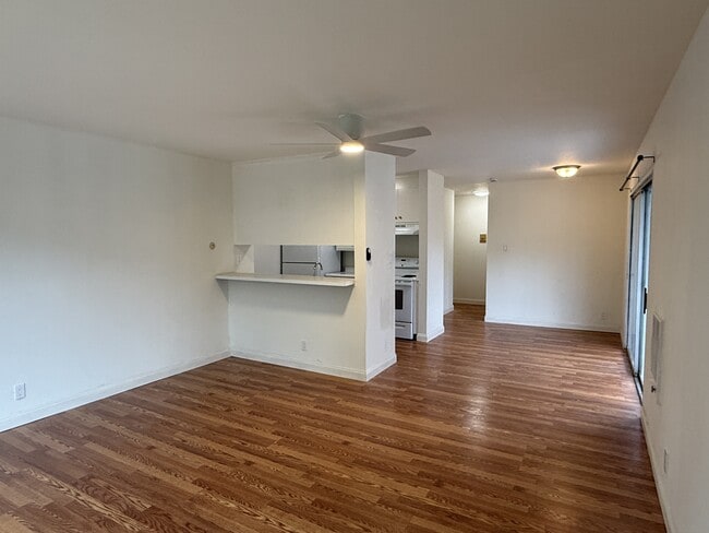 Building Photo - 2632 Warring St