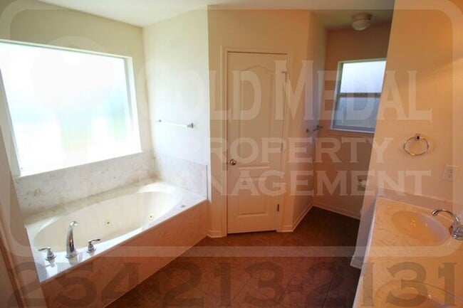 Building Photo - Fresh Vibes on Llano Estacado – Your Next Chapter Starts Here!