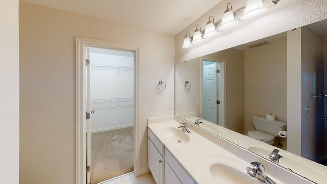 Building Photo - 3 Bedroom House for Rent