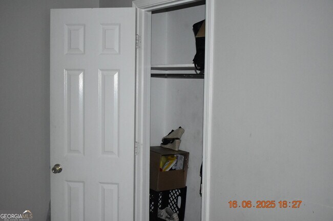 Building Photo - 4332 Barrington Pl