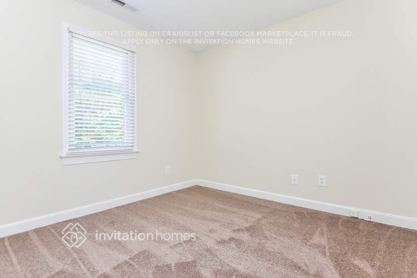 Building Photo - 104 Tarpley Way