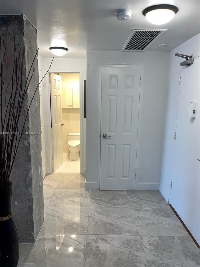 Building Photo - 880 NE 69th St