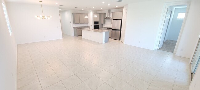 Building Photo - 13573 W Shifting Sands Dr