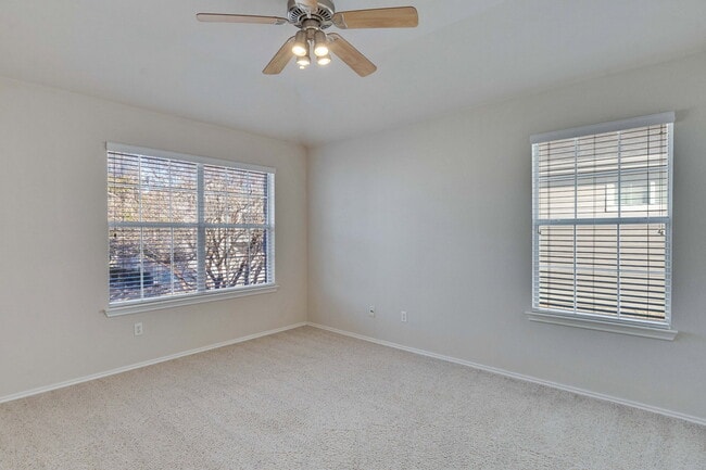 Building Photo - 1900 Scofield Ridge Pkwy