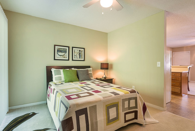 A1 Model: Bedroom - Brookwood