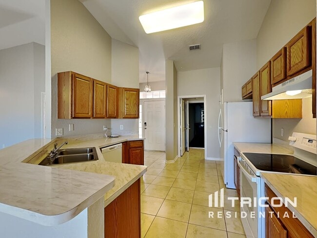 Building Photo - 11021 Sheffield Road Spring Hill FL