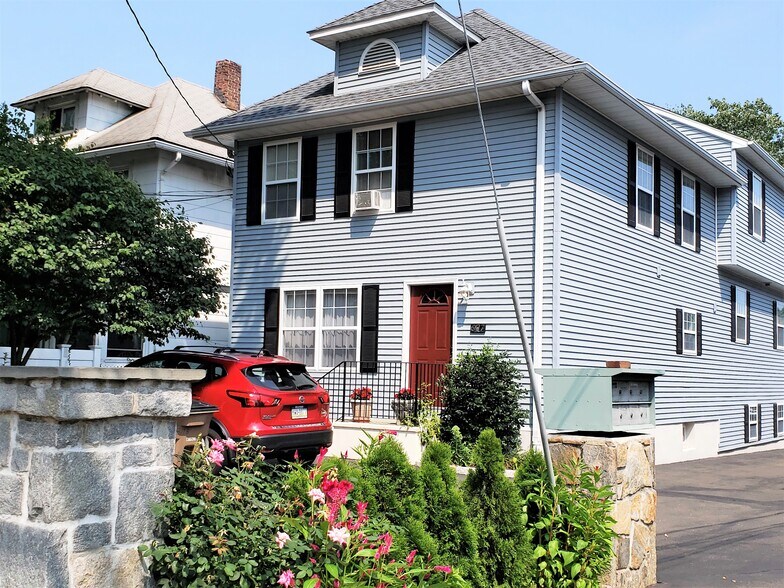 Building Photo - 377 Hope St