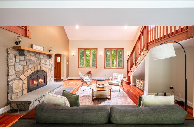 Building Photo - 36 CT-39