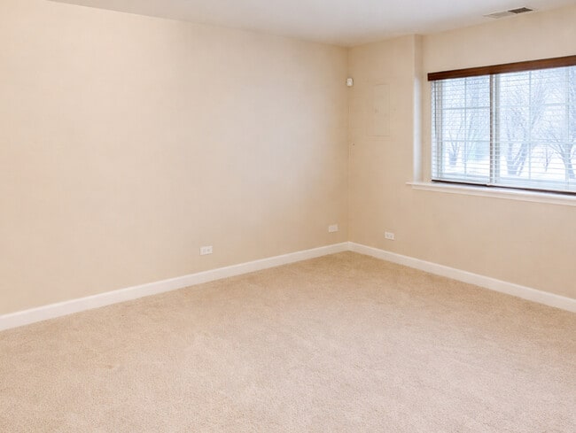 Building Photo - 1777 Concord Dr