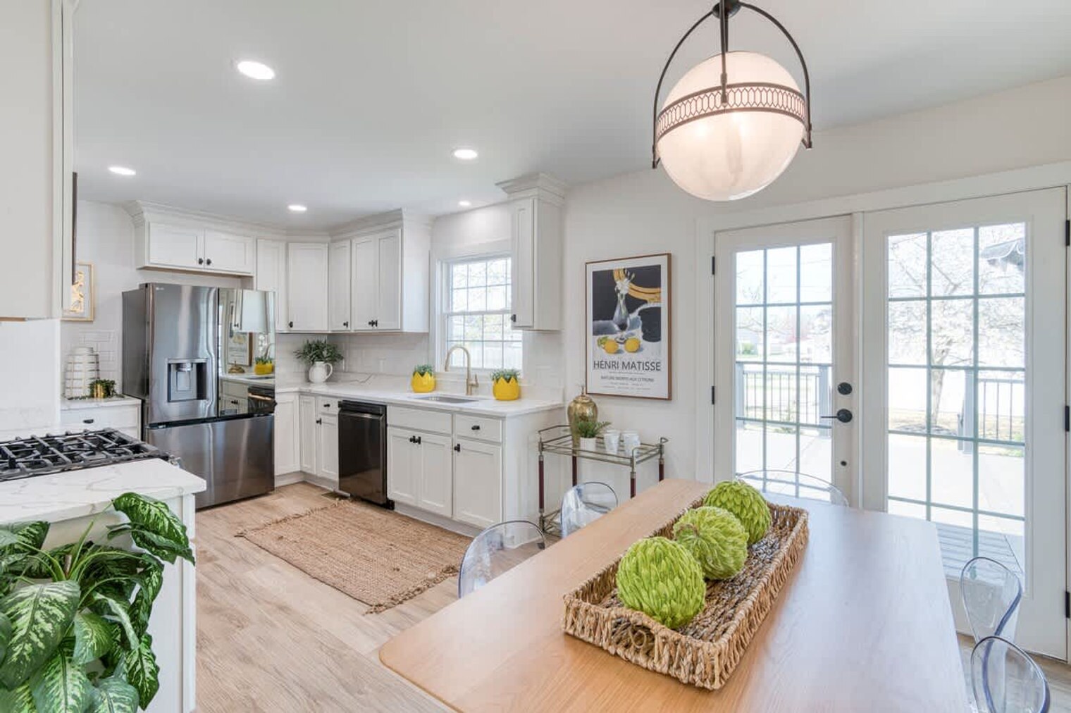 Building Photo - 2716 Lincoln Ave