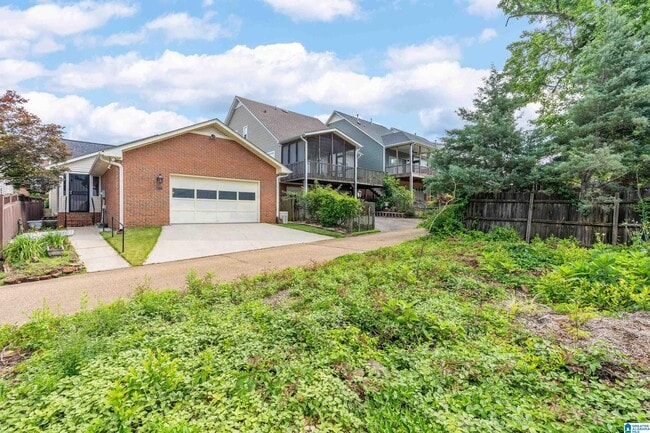 Building Photo - 3117 Canterbury Pl