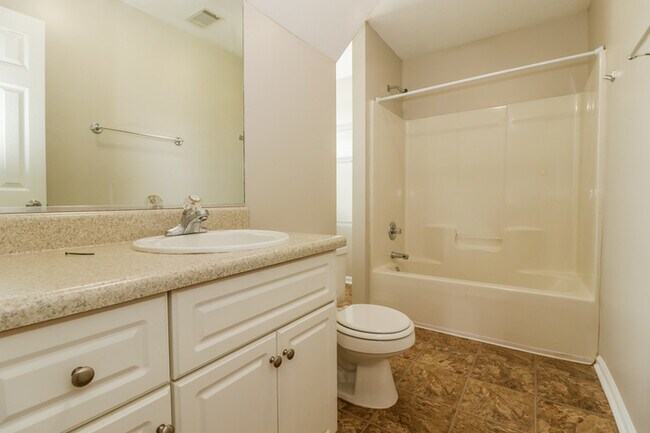 Building Photo - Gorgeous 4 Bedroom Home in Grovetown, GA