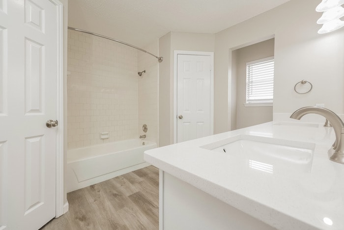 Building Photo - 4515 Tangle Creek Ln