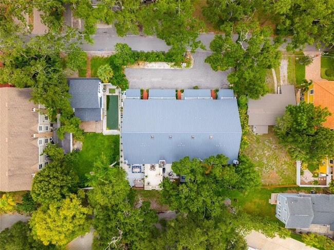 Building Photo - 1508 S Bay Villa Pl