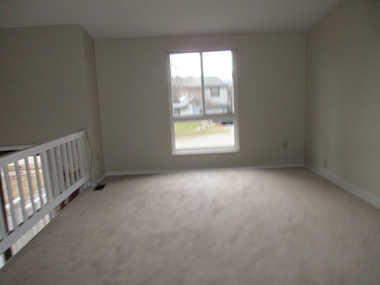 Building Photo - 6620 Canaan Cir