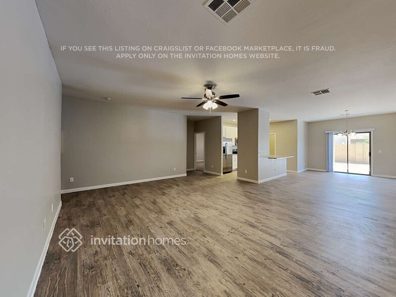 Building Photo - 16847 W Rimrock St