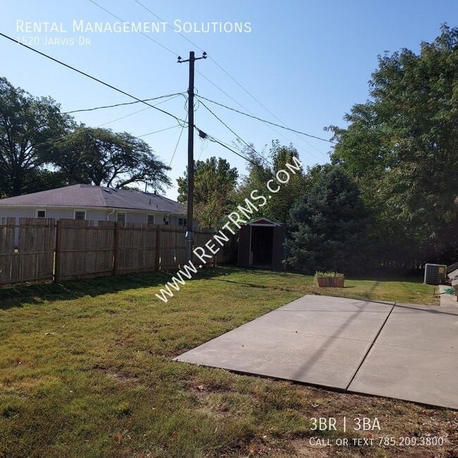 Building Photo - **BY APPOINTMENT ONLY**1520 Jarvis Dr - 3 ...