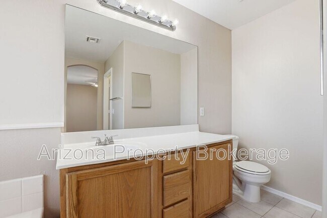 Building Photo - 8118 N 112th Ave
