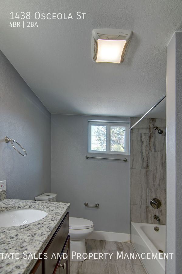 Building Photo - 1438 Osceola St