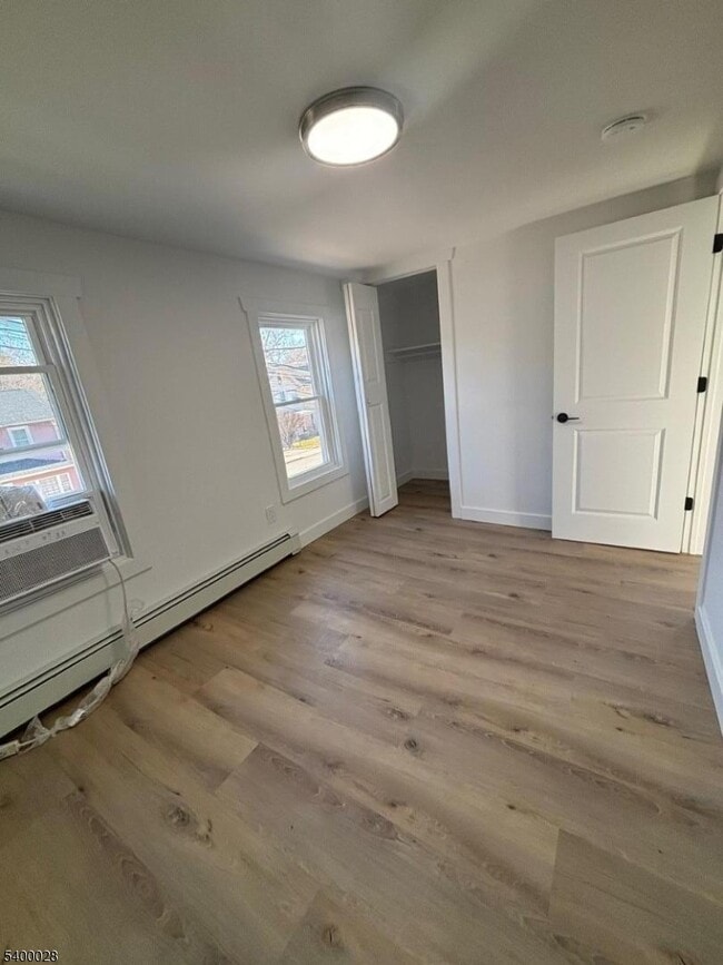 Building Photo - 83 Arch St