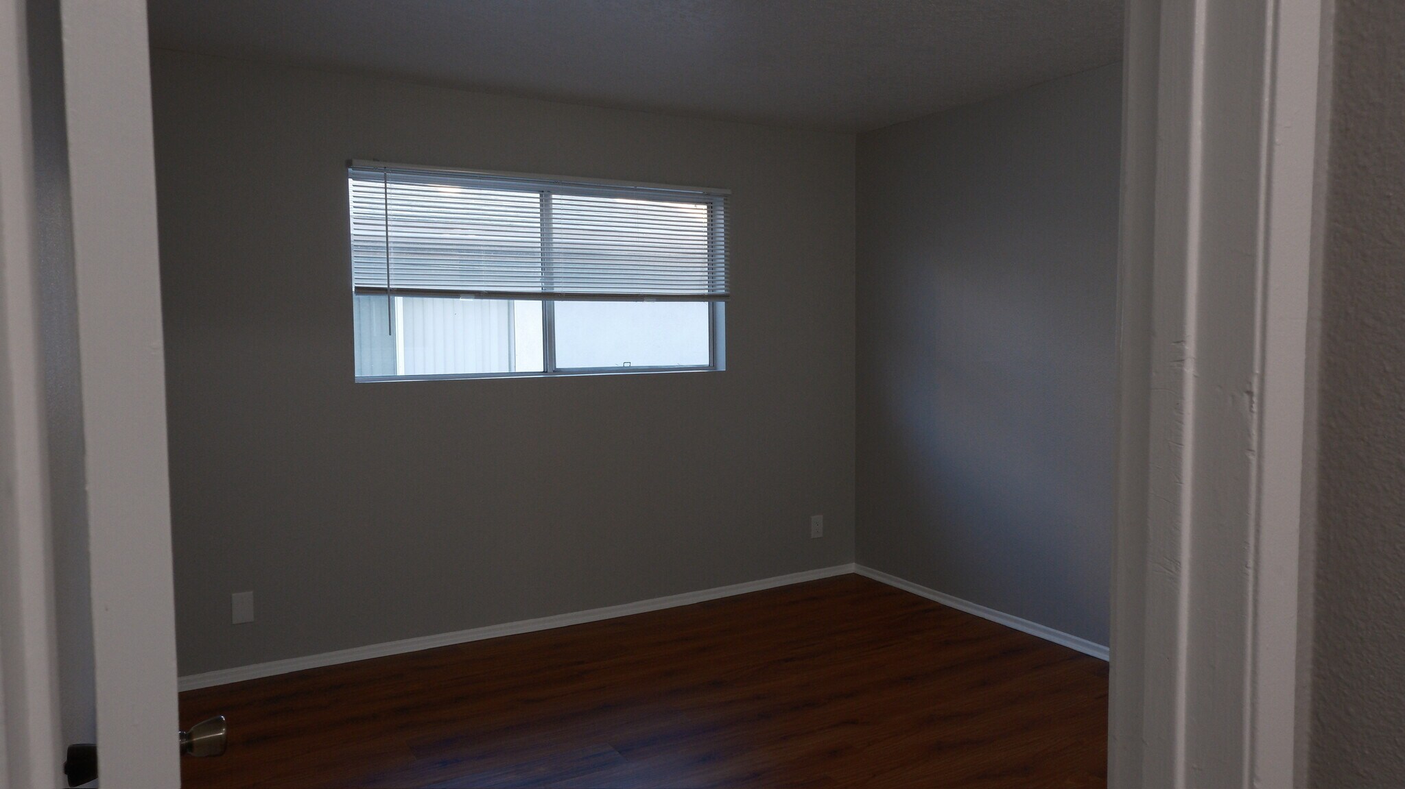 Building Photo - 18555 Collins St