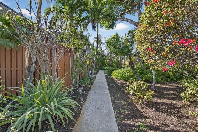 Building Photo - 112 Ocean Cove Dr