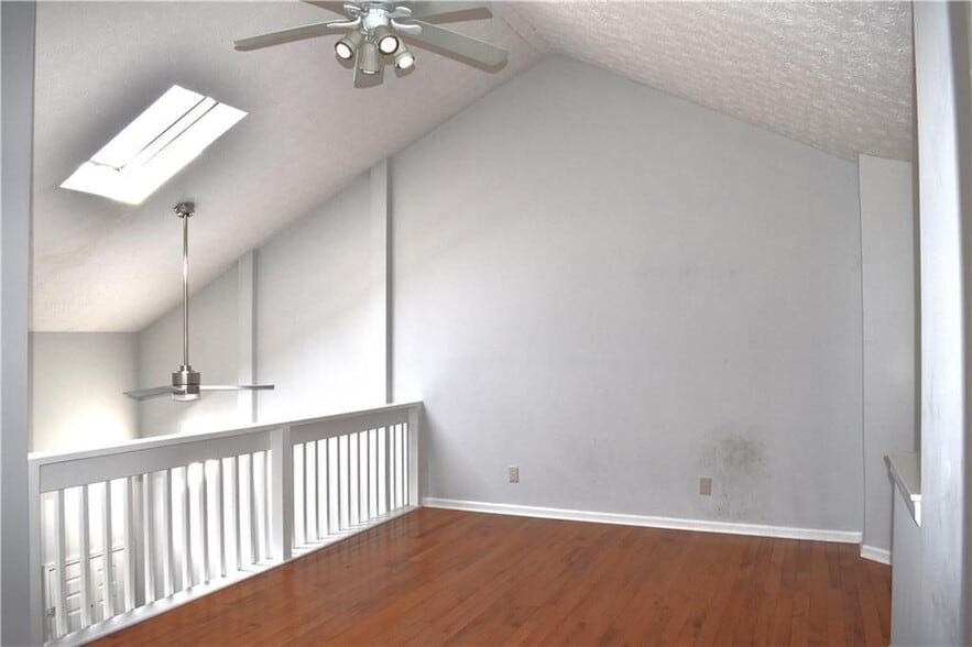 Building Photo - 2722 Albion Farm Way