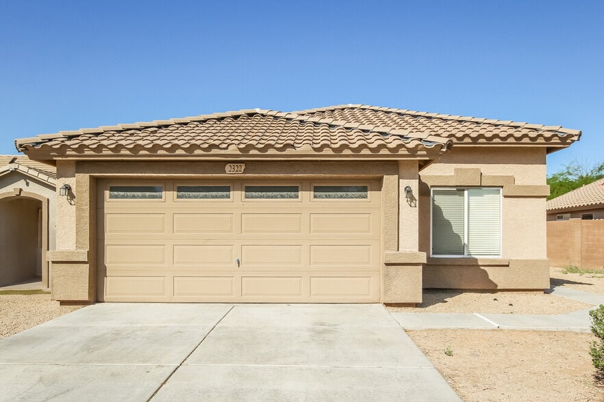 Primary Photo - 2322 S 65th Dr