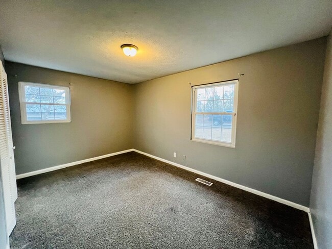 Building Photo - 200 Monsanto Rd