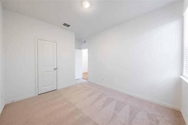 Building Photo - 340 Wentworth Dr