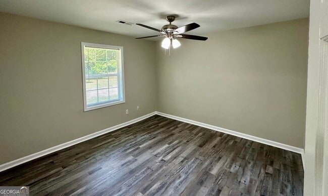 Building Photo - 1228 GA-92