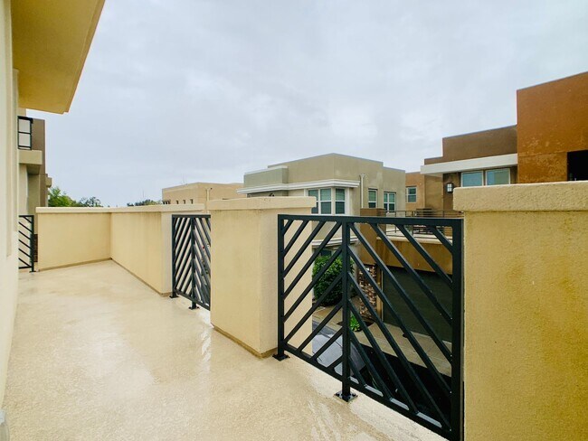 Building Photo - Modern 4BR Home in Irvine Great Park | Resort-Style Amenities & Top Schools