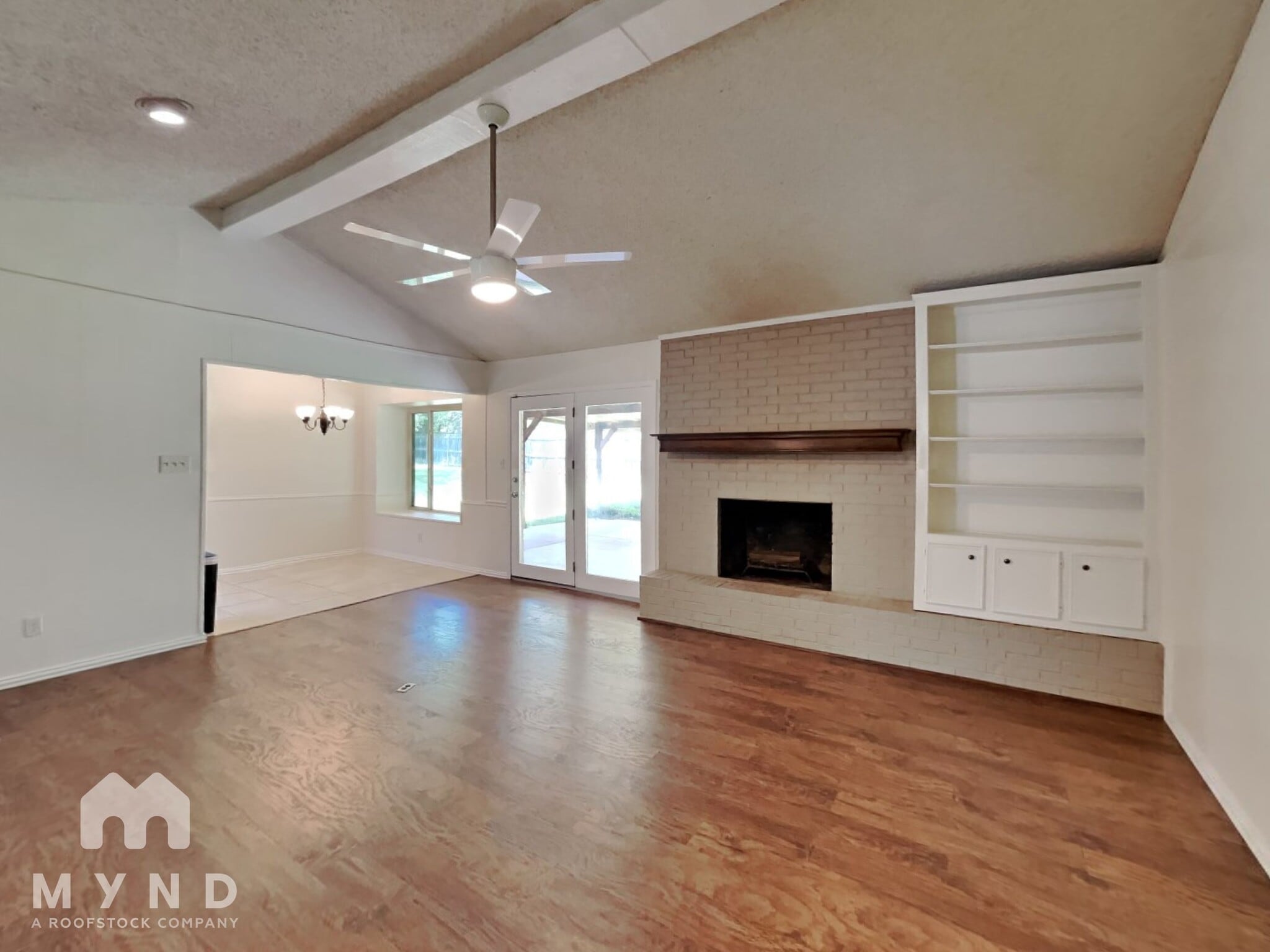 Building Photo - 2015 Arborcrest Dr