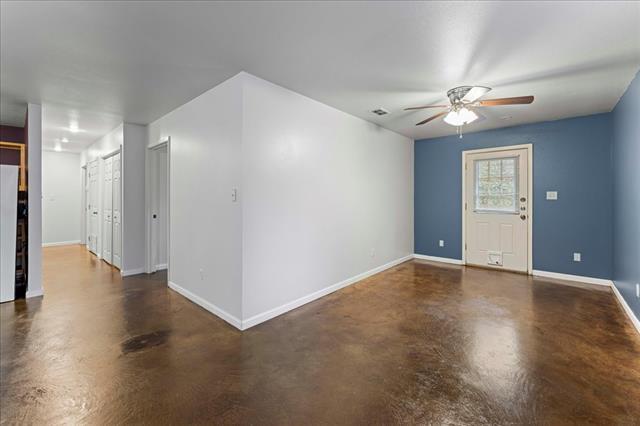 Building Photo - 230 Private Rd 7422