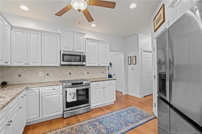 Building Photo - 94 Pine Hawk Dr