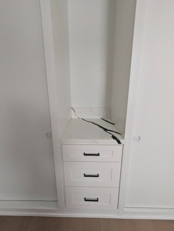 Building Photo - 11030 Moorpark St