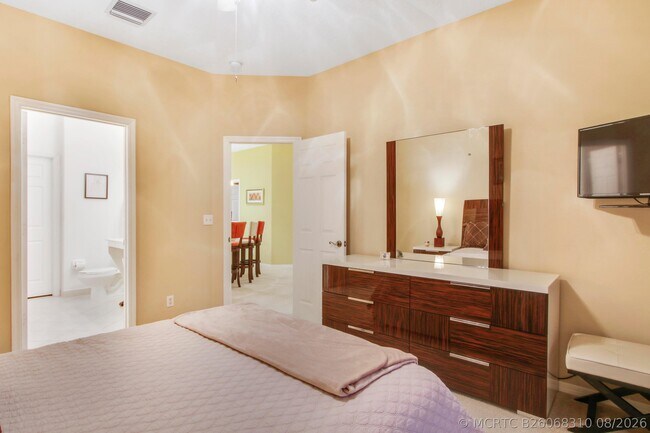 Building Photo - 108 Lighthouse Cir
