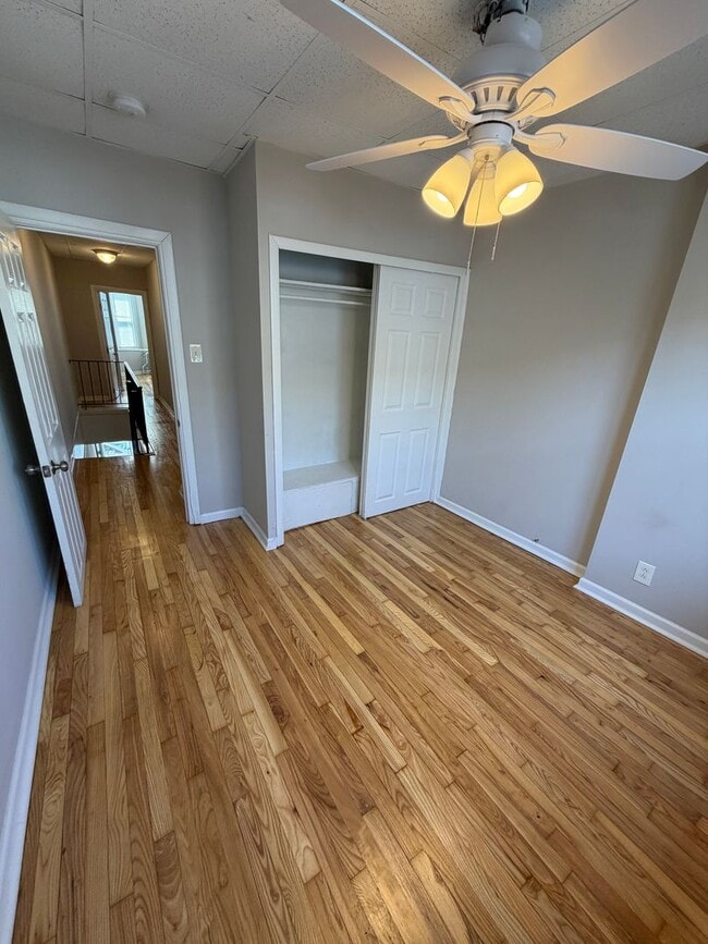 Building Photo - Move-In Ready 3BR/1BA South Philly Rowhome with In-Unit Laundry — 2 or 3BR Housing Choice Voucher...