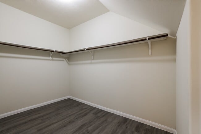 Building Photo - 12334 Maura Lane