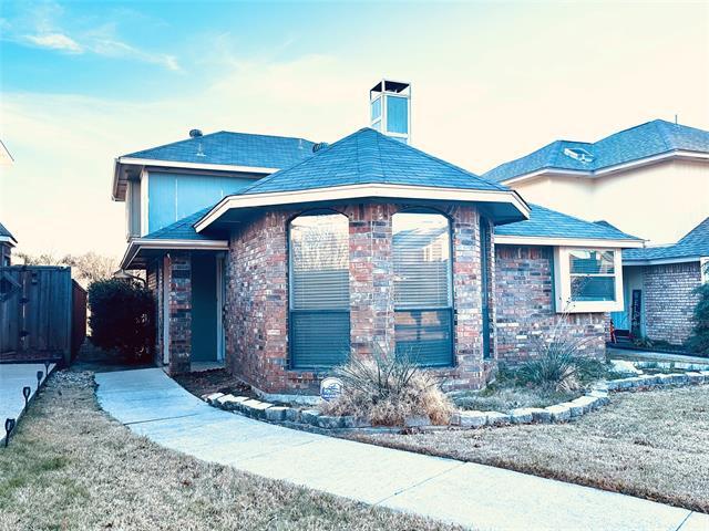 Building Photo - 2032 Greenview Dr