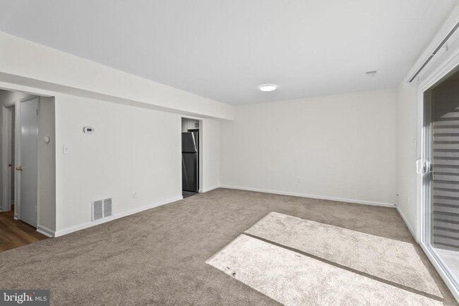 Building Photo - 2108 Monaghan Dr