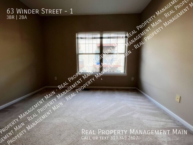 Building Photo - 63 Winder St
