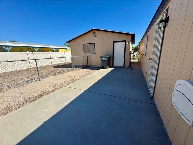 Building Photo - 4479 Lynda Cir