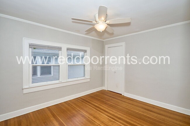 Building Photo - 4704 N College Ave