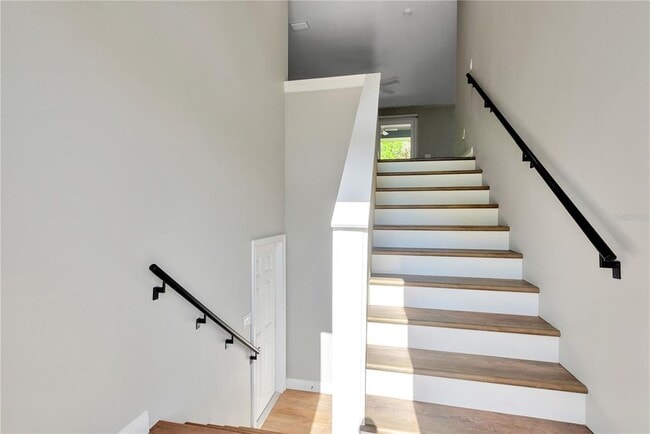 Building Photo - 1604 Rowland Dr