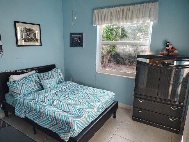 Building Photo - 15802 SW 15th St