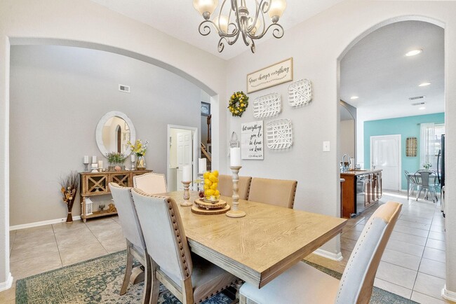 Building Photo - 62 W Lasting Spring Cir