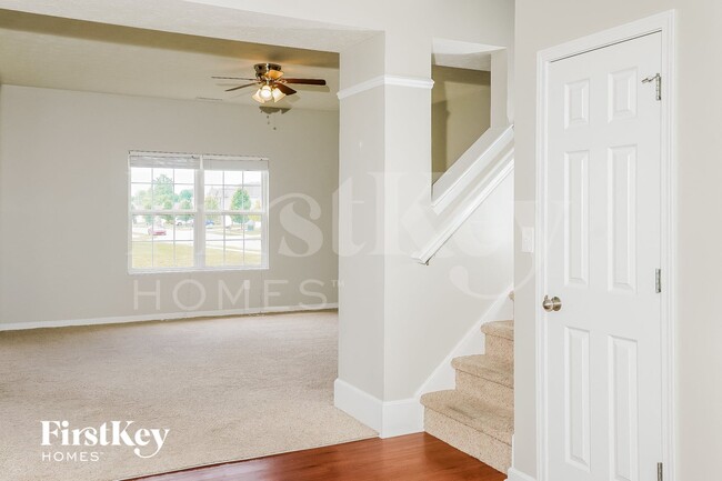 Building Photo - 3481 Enclave Crossing