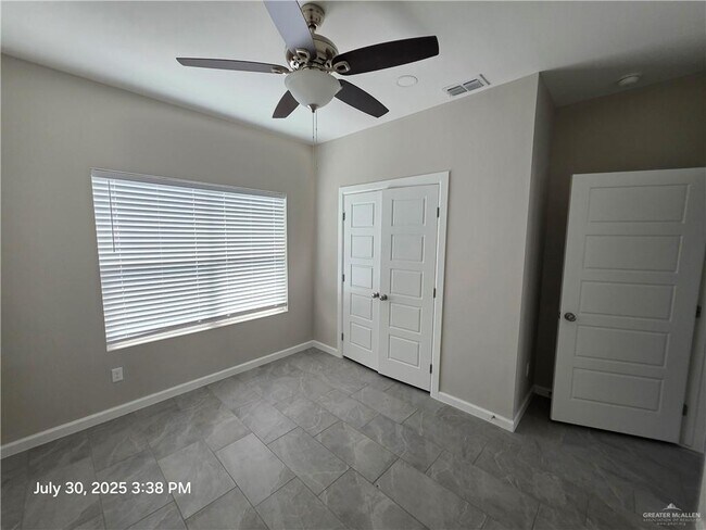 Building Photo - 24 Israel E Ave