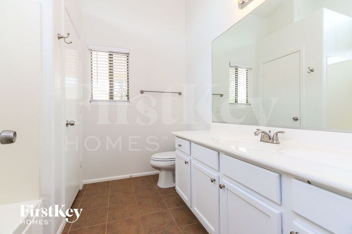 Building Photo - 29271 N Rosewood Dr